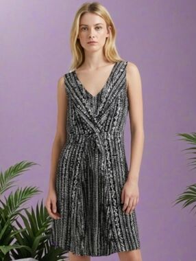 Tory Burch Silk Dress Black/Cream Wrap Dress Size 10